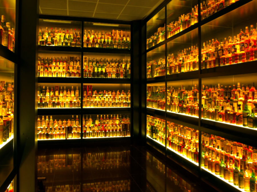 THE WHISKEY COLLECTION